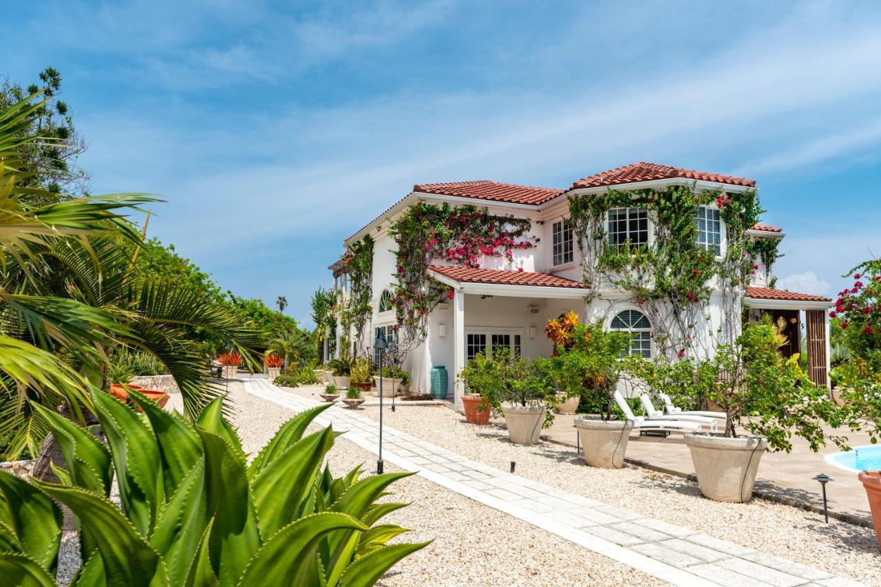 Le Soleil D'Or Hotel Cayman Brac Luaran gambar