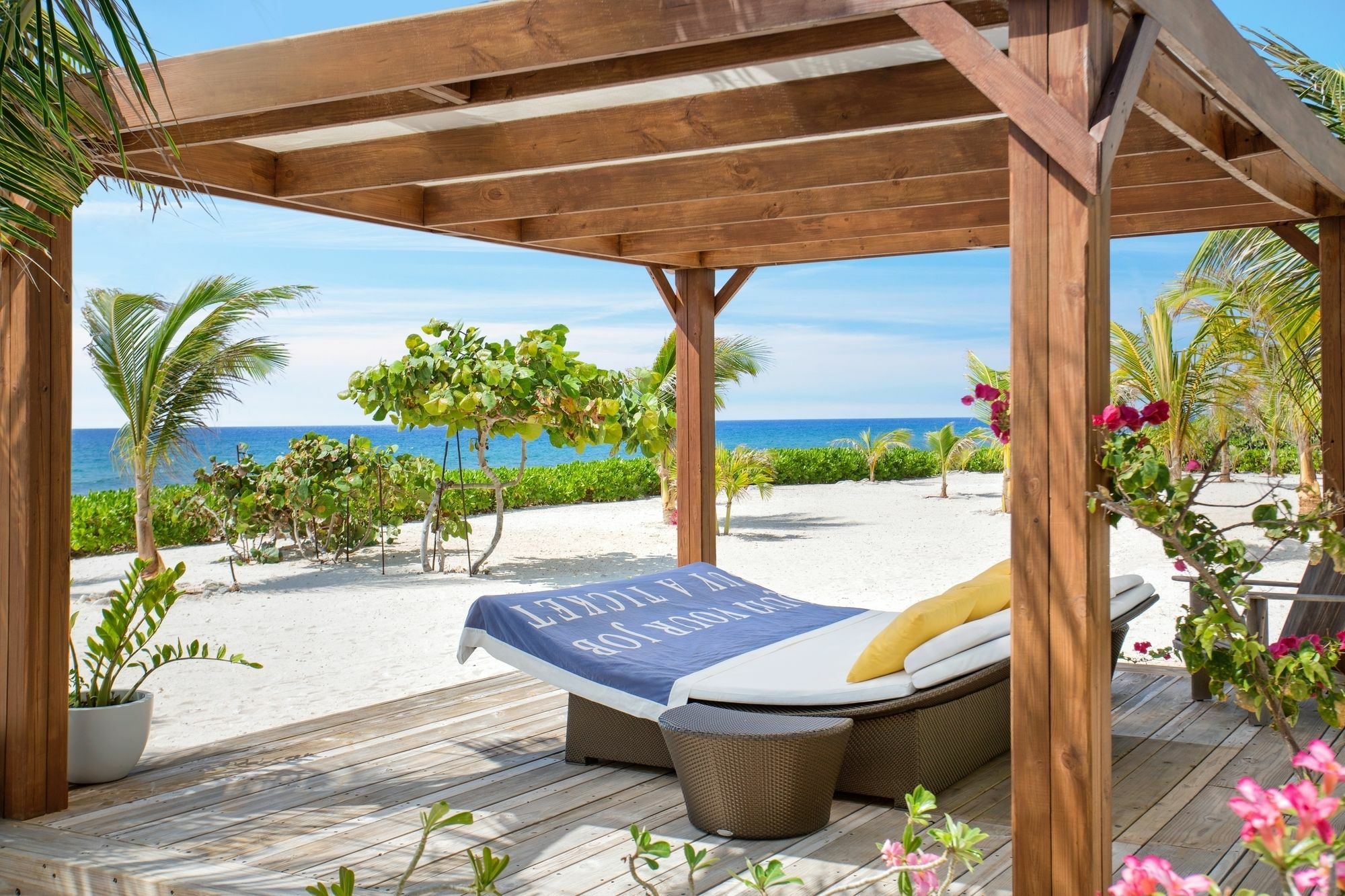 Le Soleil D'Or Hotel Cayman Brac Luaran gambar